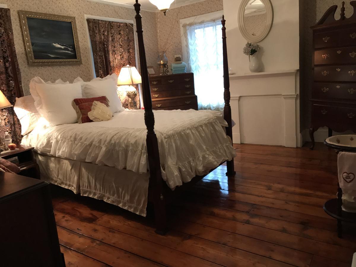 Bel'S Inn Bed And Breakfast Kingston Εξωτερικό φωτογραφία